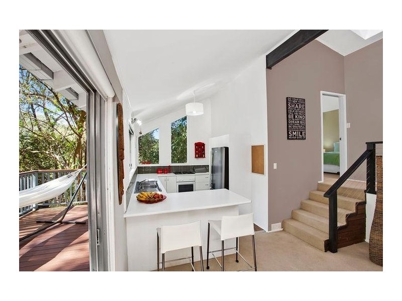 15 Rubie Crescent, East Gosford NSW 2250