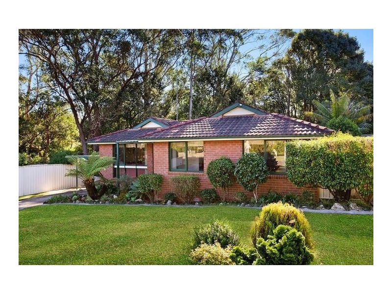 6 Tanunda Close, Narara NSW 2250