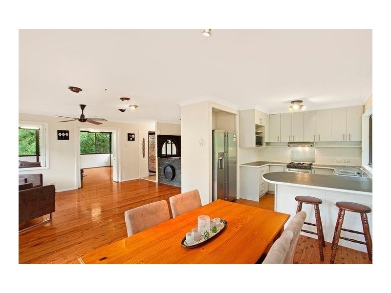 6 Gregory Street, Wyoming NSW 2250