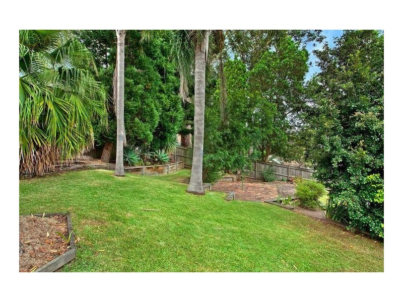 26 Maple Street, Wyoming NSW 2250