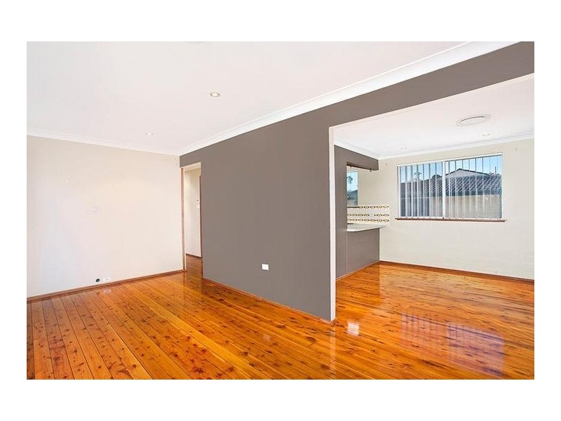 64 Jarrett Street, Wyoming NSW 2250