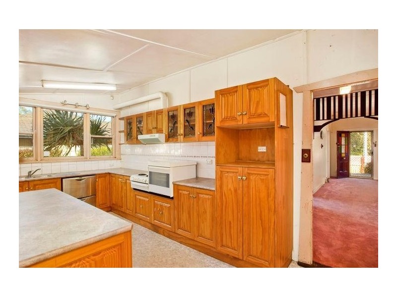 52 Pacific Highway, Ourimbah NSW 2258