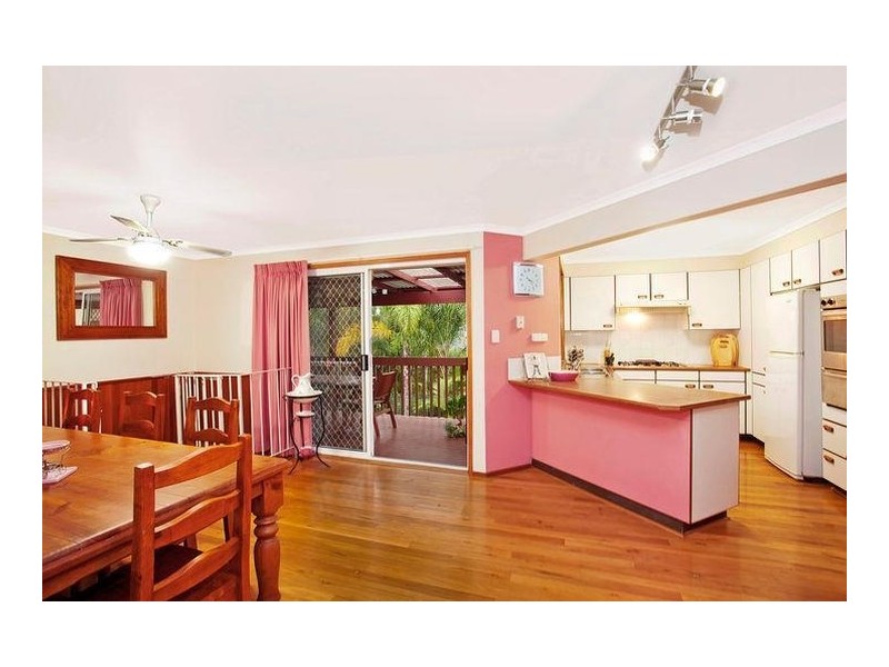 10 Kambala Close, Wyoming NSW 2250