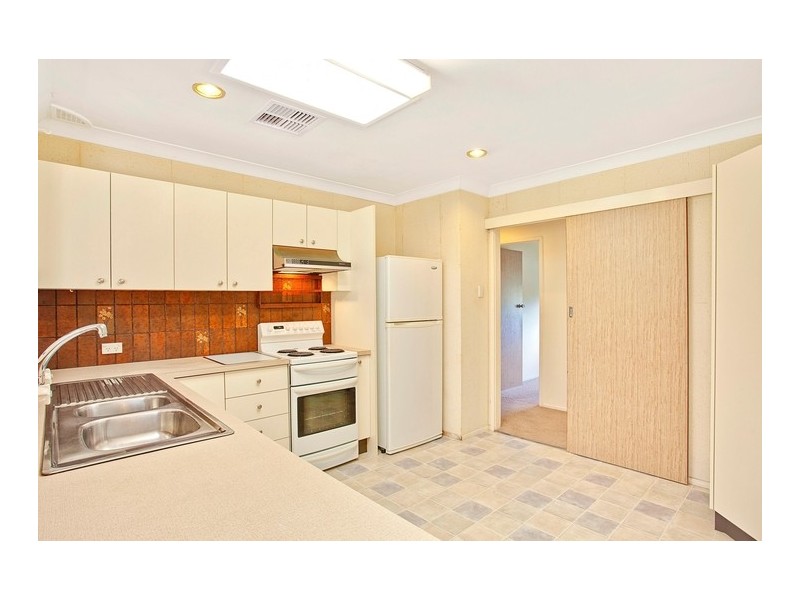 54 North Crescent, Wyoming NSW 2250