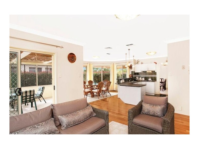 74 Holcombe Avenue, Narara NSW 2250