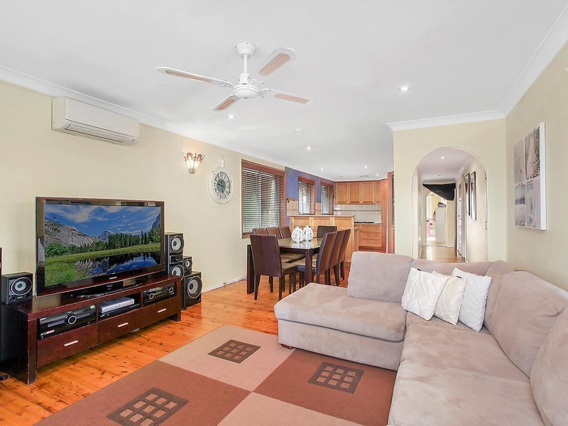 6 Wesley Street, Narara NSW 2250