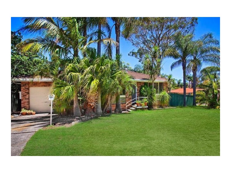 1 Whitehead Close, Kariong NSW 2250