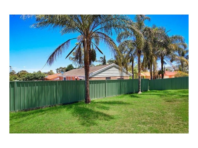 1 Whitehead Close, Kariong NSW 2250