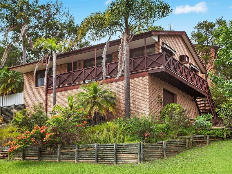 16 Elizabeth Street, Wyoming NSW 2250