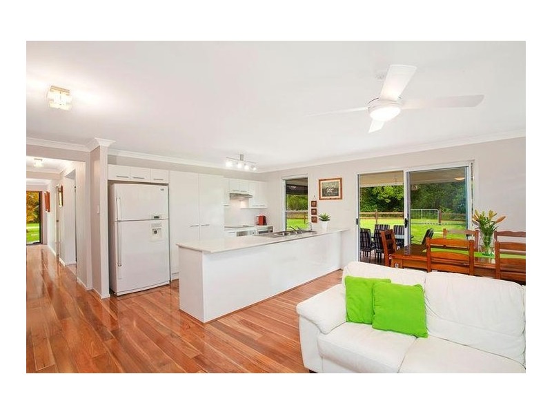 32 Dog Trap Road, Ourimbah NSW 2258