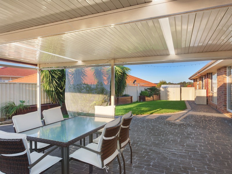 27 Foxtail Crescent, Woongarrah NSW 2259