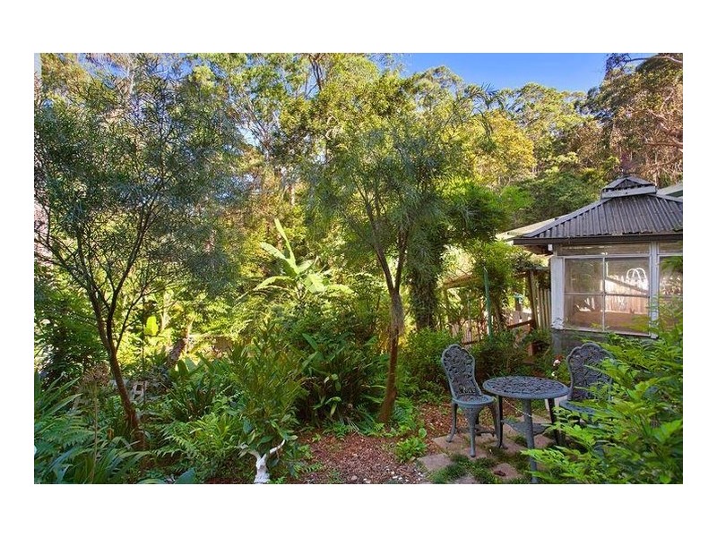 11 Lemon Tree Street, Wyoming NSW 2250