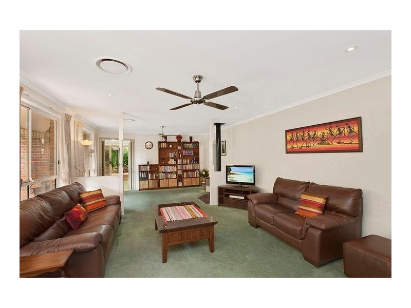 23 Old Farm Place, Ourimbah NSW 2258