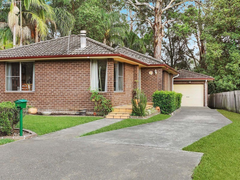 14 Tanunda Close, Narara NSW 2250