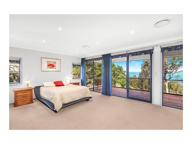 82 Buff Point Avenue, Buff Point NSW 2262