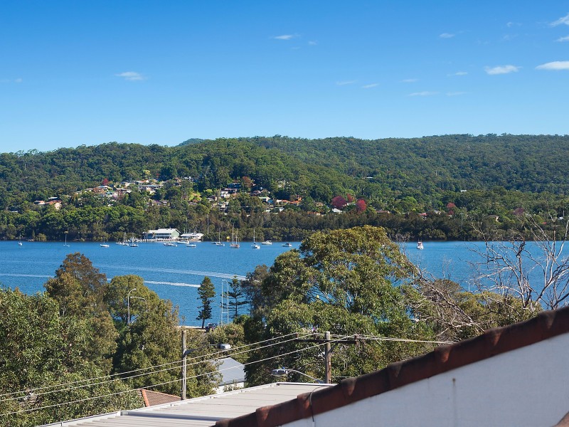 8/1 Joseph Lloyd Close, Gosford NSW 2250