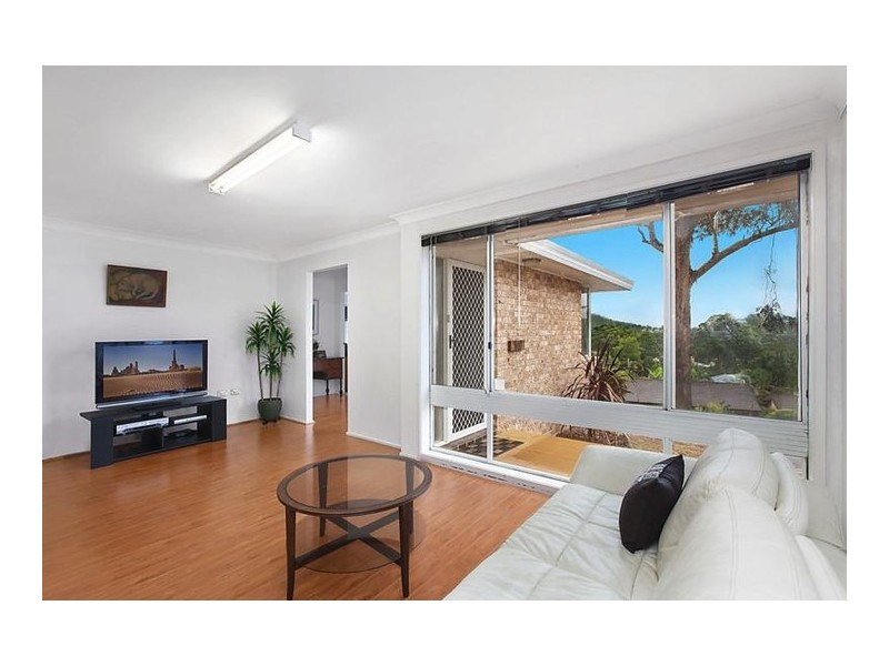 19 MacGregor Street, Wyoming NSW 2250