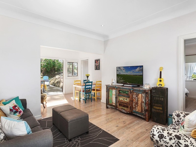 438 Glenrock Parade, Point Clare NSW 2250