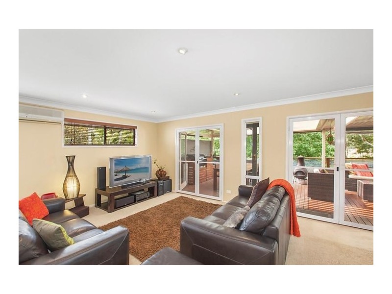 77 Showground Road, Narara NSW 2250
