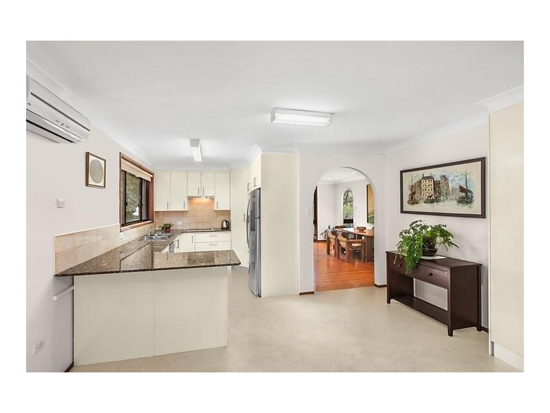 18 Darryl Road, Wyoming NSW 2250