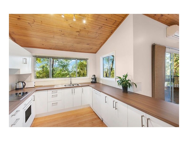 33 Alison Road, Springfield NSW 2250