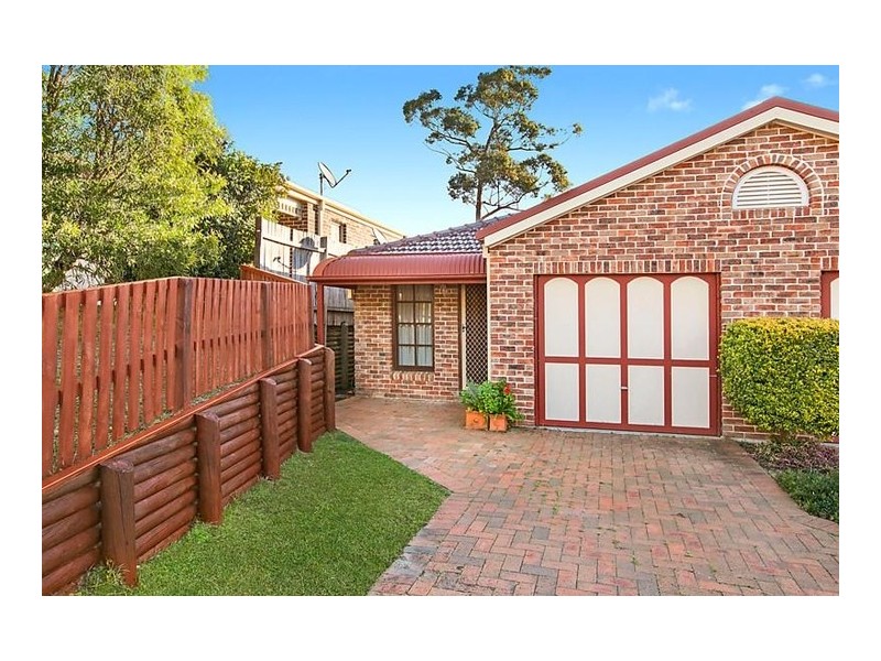 2/34 Bronzewing Drive, Erina NSW 2250