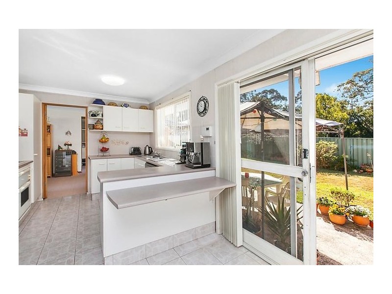 15 Haggerty Close, Narara NSW 2250
