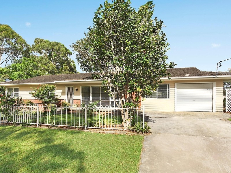 9 Parkhill Road, Wyoming NSW 2250