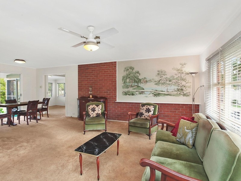 9 Parkhill Road, Wyoming NSW 2250