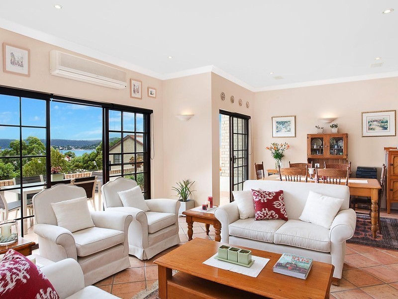 4/1 Joseph Lloyd Close, Gosford NSW 2250