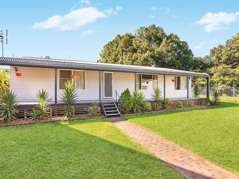 2 Alan Street, Niagara Park NSW 2250