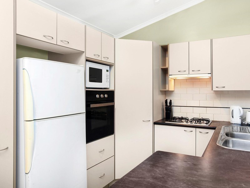 2 Alan Street, Niagara Park NSW 2250