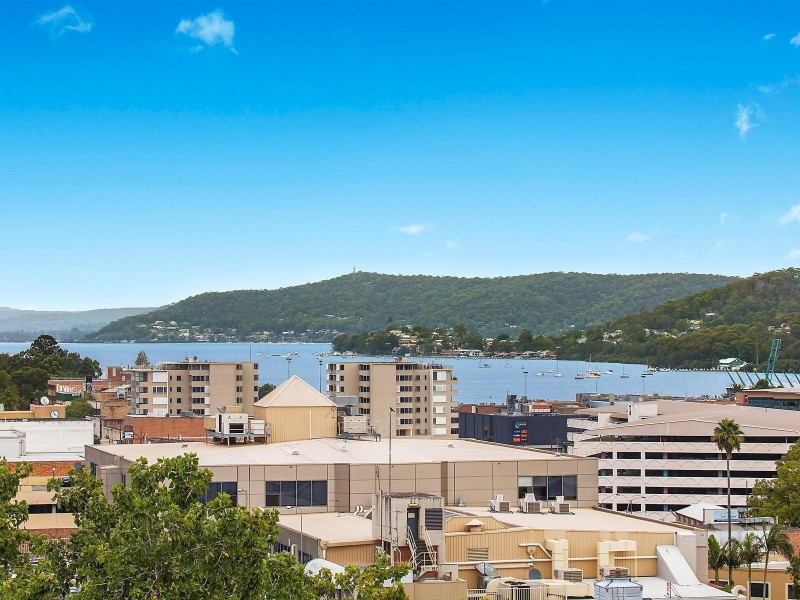 8/24 Watt Street, Gosford NSW 2250