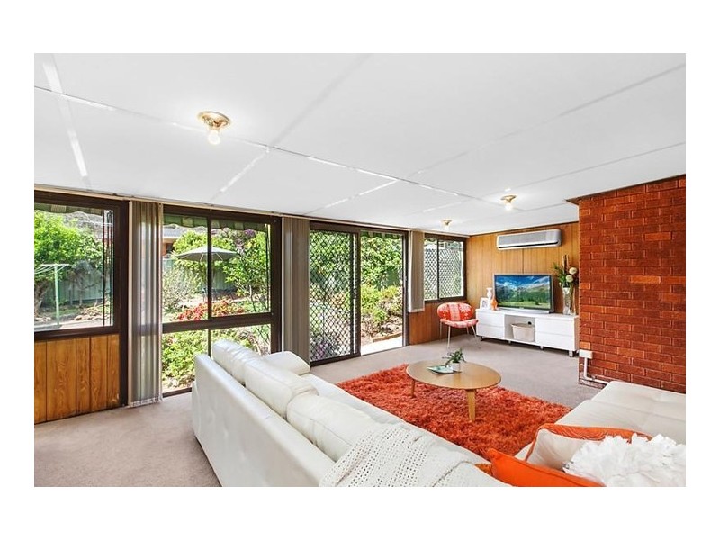 54 North Crescent, Wyoming NSW 2250