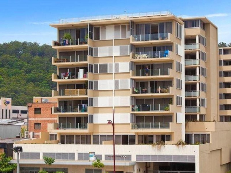 15/12 Baker Street, Gosford NSW 2250