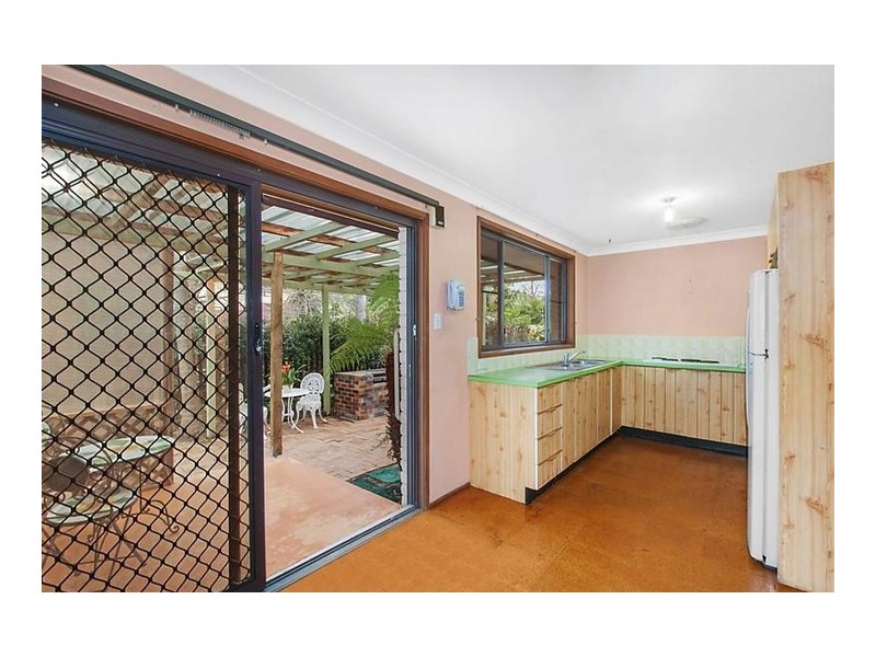 33 Blue Waters Parade, Tascott NSW 2250