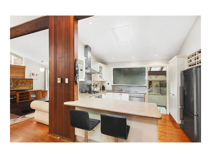 27 Elissa Crescent, Wyoming NSW 2250