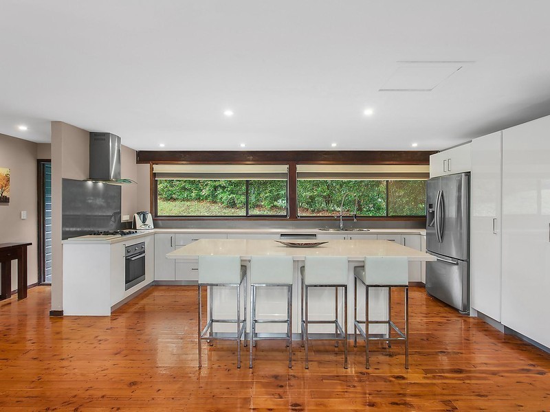 4 Gregory Street, Wyoming NSW 2250