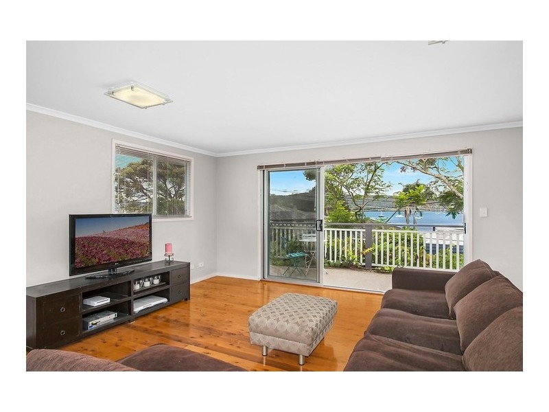 12 Bayside Drive, Green Point NSW 2251