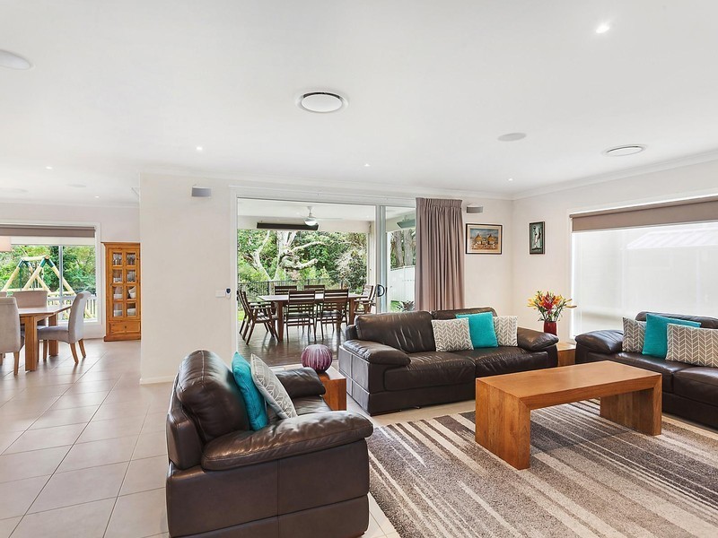 33 Monarchy Way, Narara NSW 2250