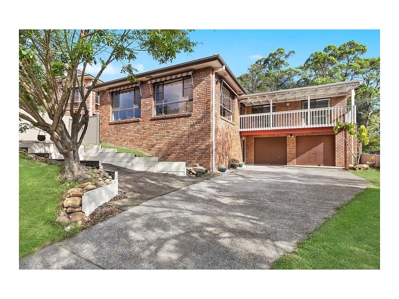 17 Cambourn Drive, Lisarow NSW 2250