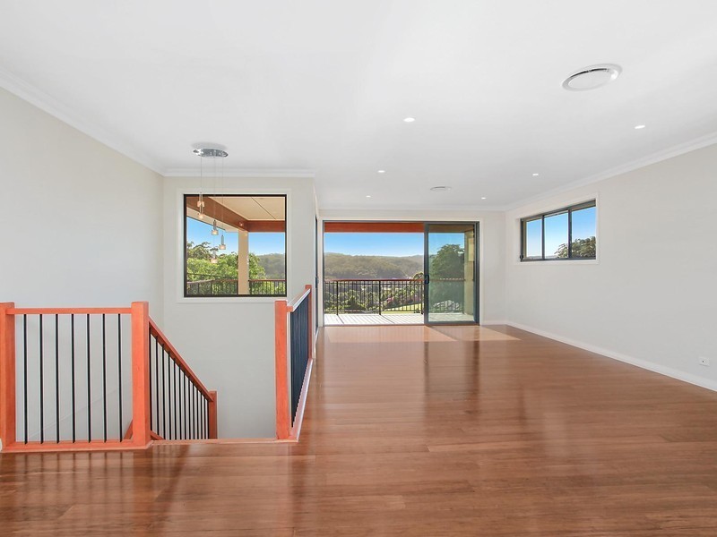 1 Finlay Crescent, Ourimbah NSW 2258