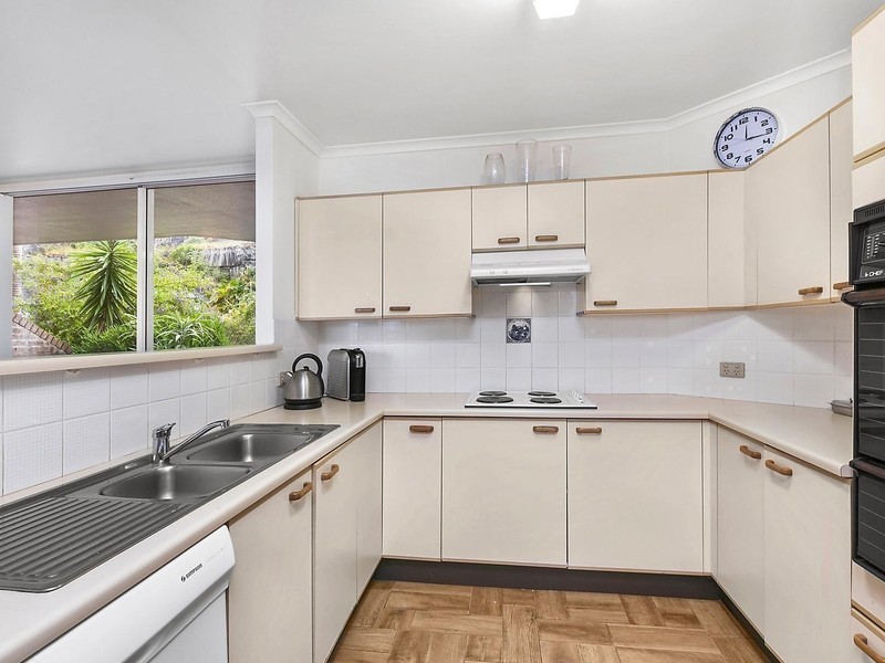 6/91 John Whiteway Drive, Gosford NSW 2250