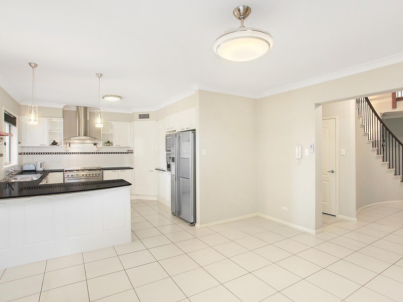 31 Carrabella Avenue, Springfield NSW 2250