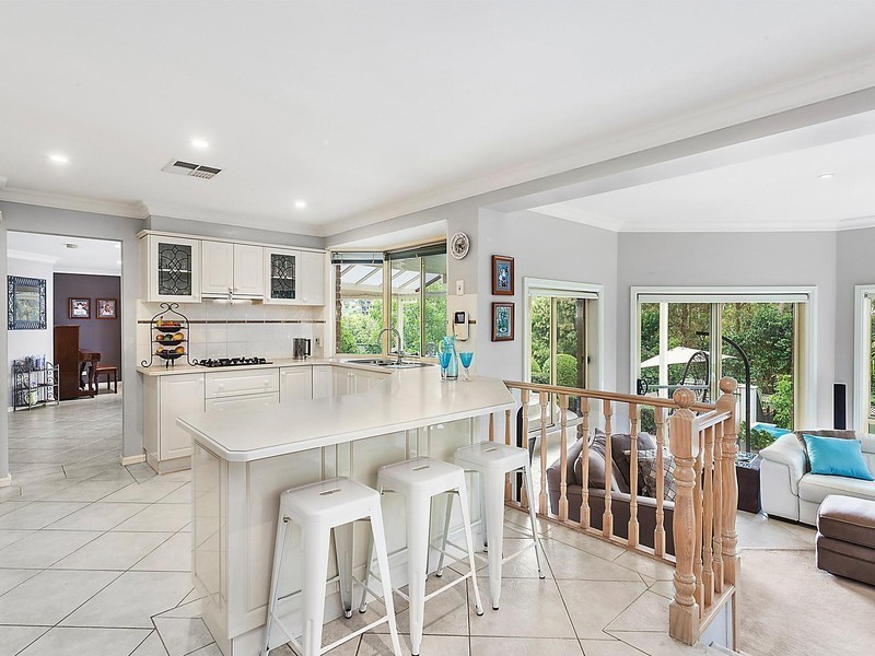 18 Hillgrove Close, Ourimbah NSW 2258