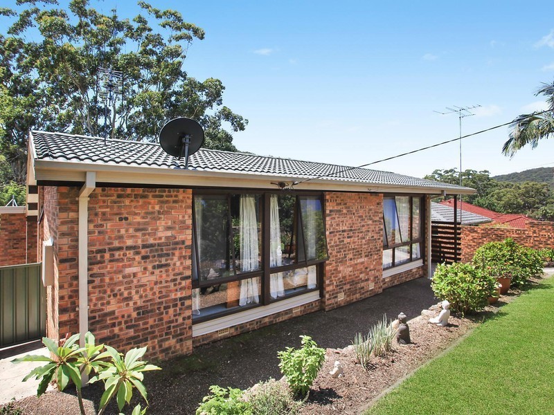 42 Sunset Street, Wyoming NSW 2250