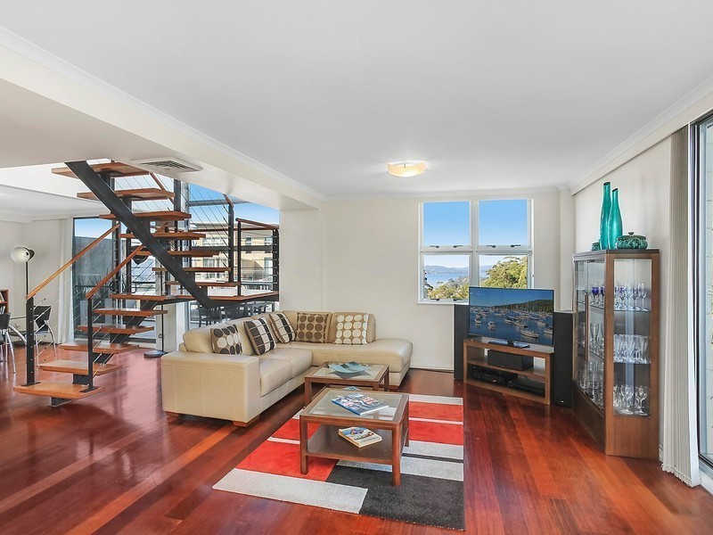 381/80 John Whiteway Drive, Gosford NSW 2250