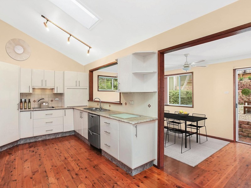 12 Karoom Street, Kariong NSW 2250