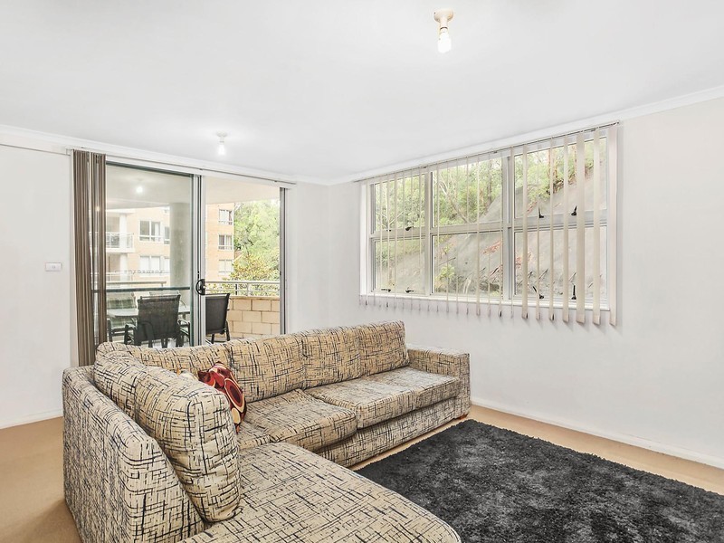 421/80 John Whiteway Drive, Gosford NSW 2250