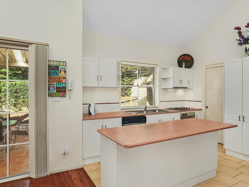 4/11 Berrys Head Road, Narara NSW 2250